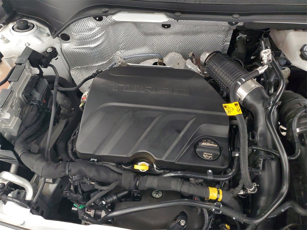 Used 2025 Buick Envista Preferred image 11