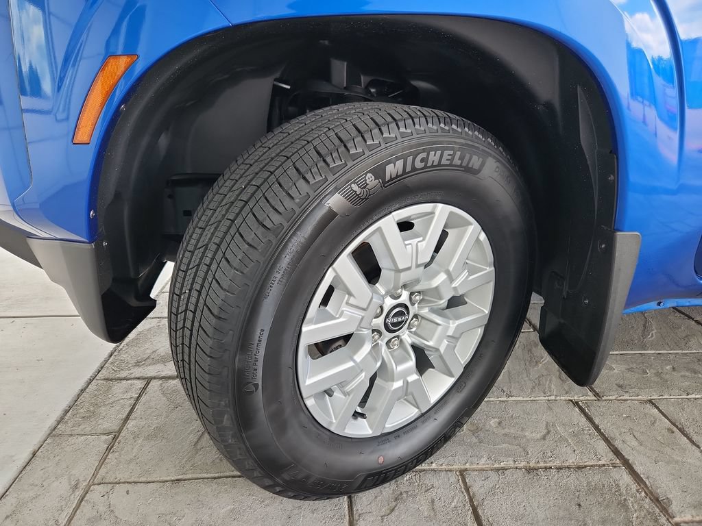 Certified 2024 Nissan Frontier SV w/ SV Convenience Package RWD image 31