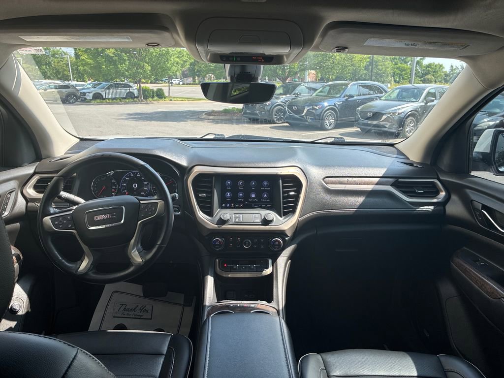 Used 2022 GMC Acadia Denali w/ Denali Ultimate Package FWD image 25