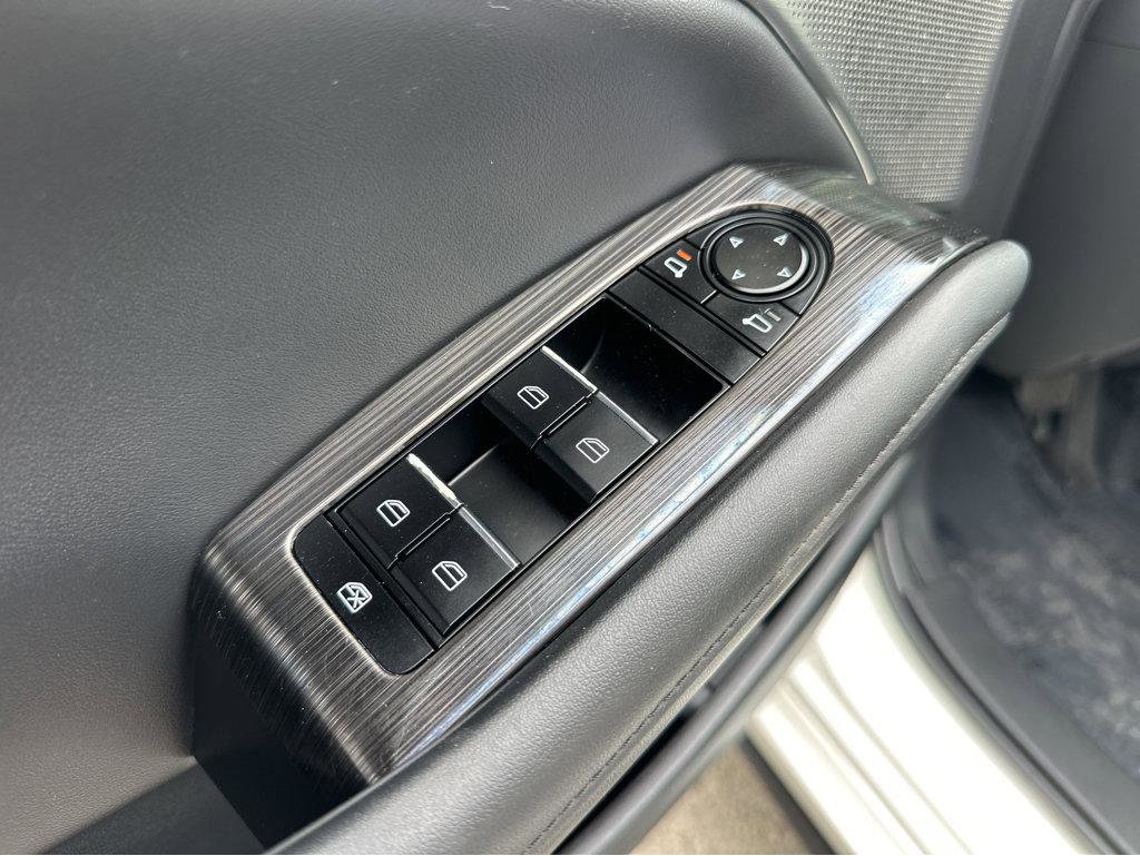 Used 2019 MAZDA MAZDA3 Hatchback w/ Premium Package image 34