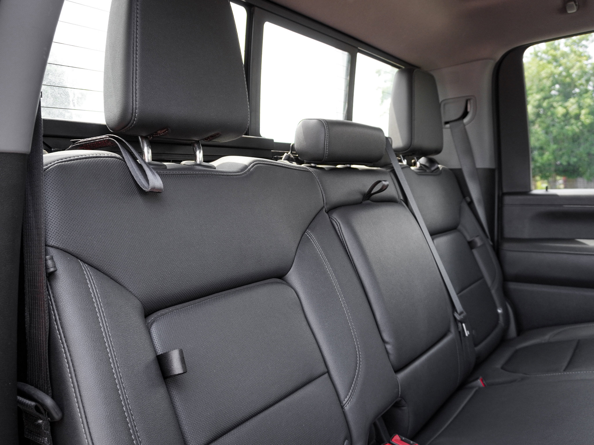 Used 2023 Chevrolet Silverado 3500 LTZ w/ LTZ Plus Package AWD/4WD image 34
