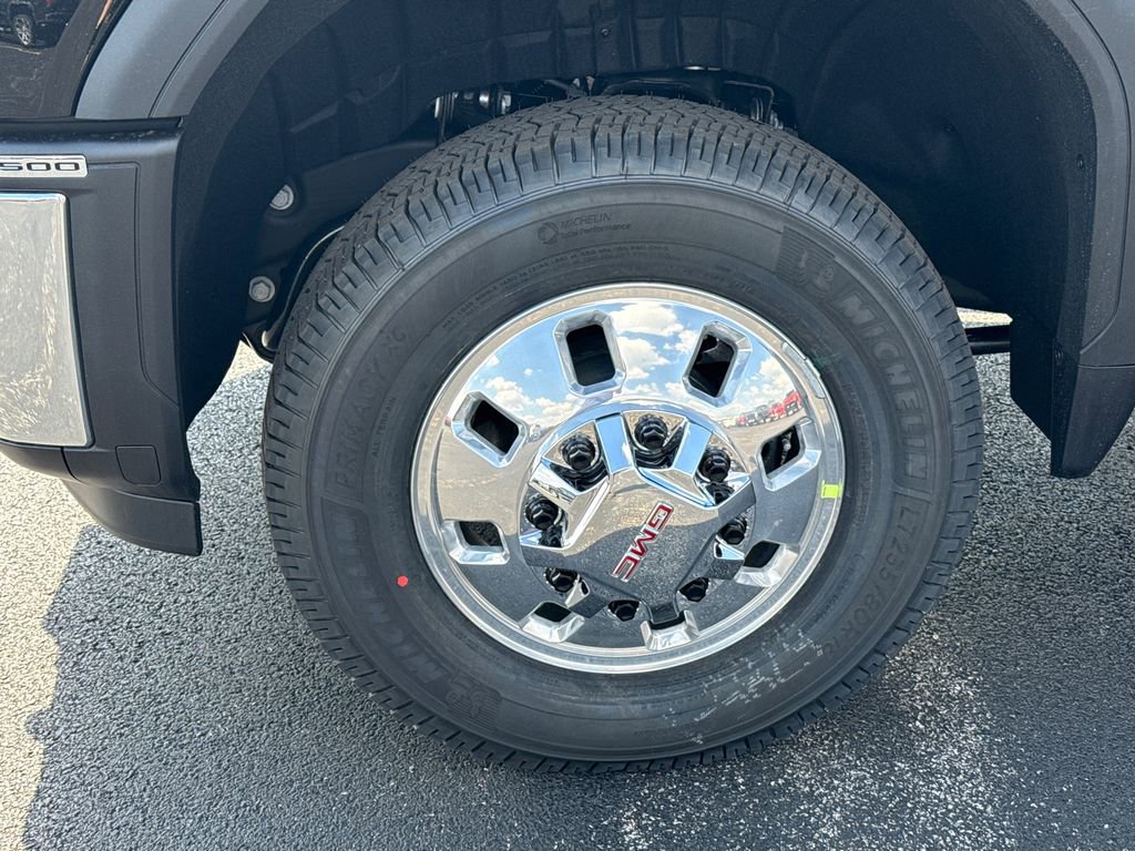 New 2026 GMC Sierra 3500 SLT w/ SLT Premium Package AWD/4WD image 12