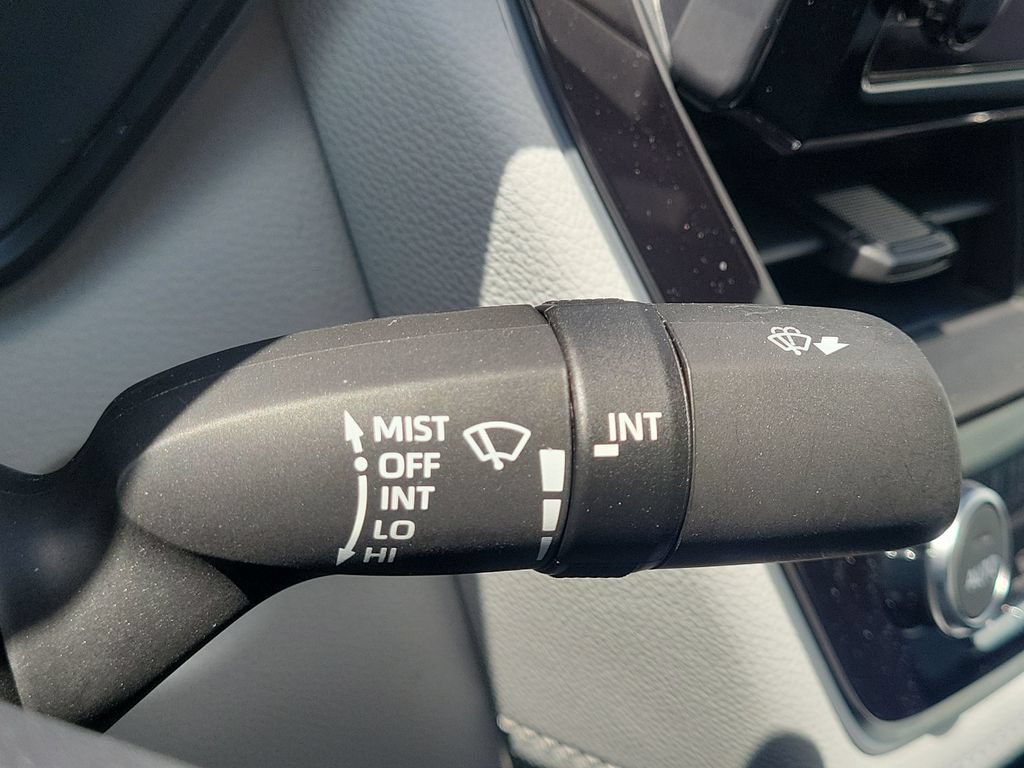 Certified 2024 Toyota Corolla SE FWD image 12