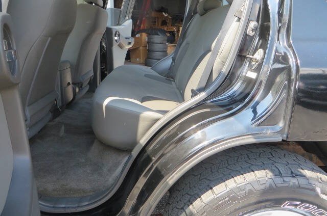 Used 2011 Nissan Xterra S AWD/4WD image 16