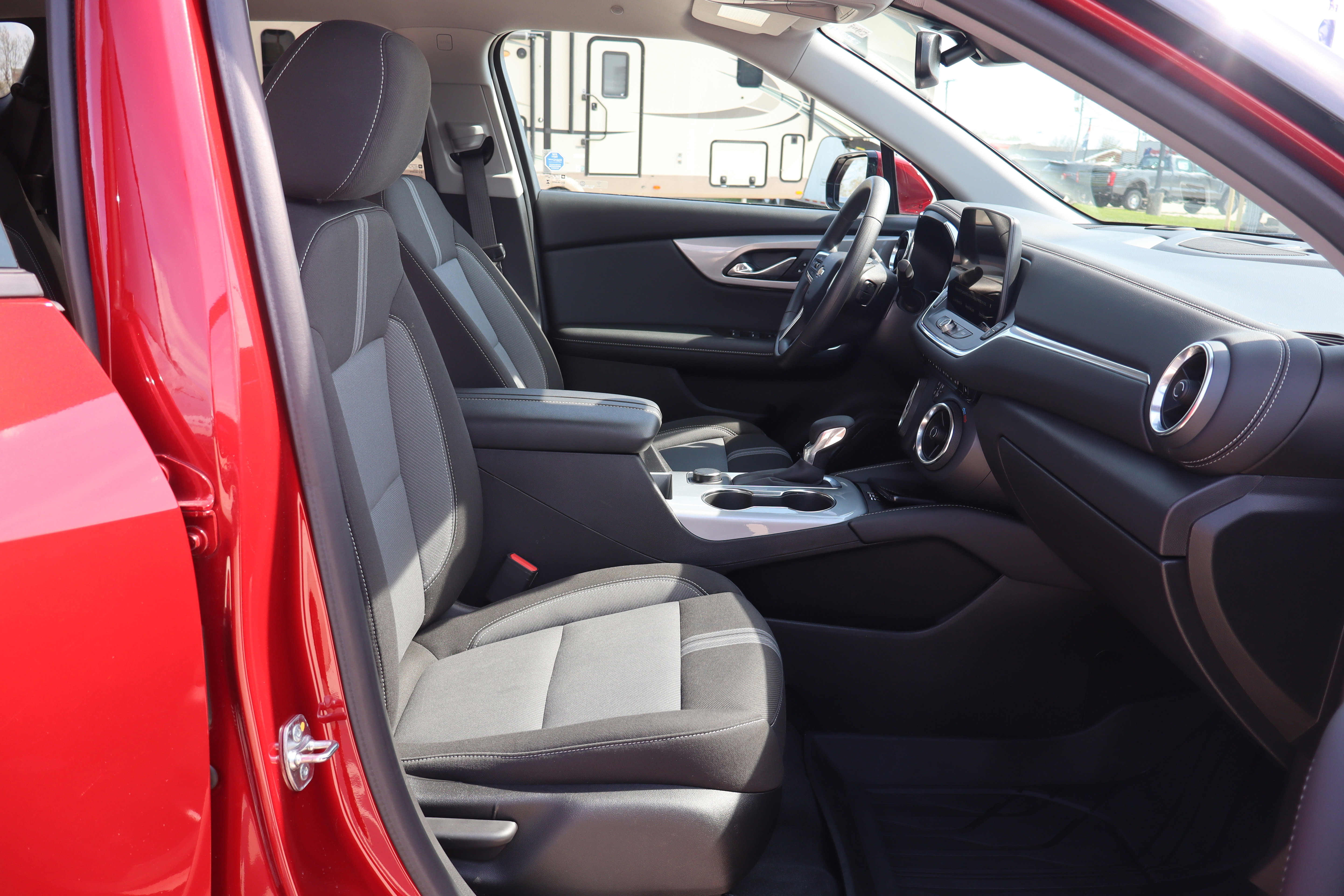 Used 2024 Chevrolet Blazer LT w/ Convenience Package image 12