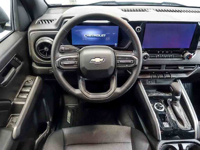 New 2026 Chevrolet Colorado W/T w/ WT Custom Package AWD/4WD image 18