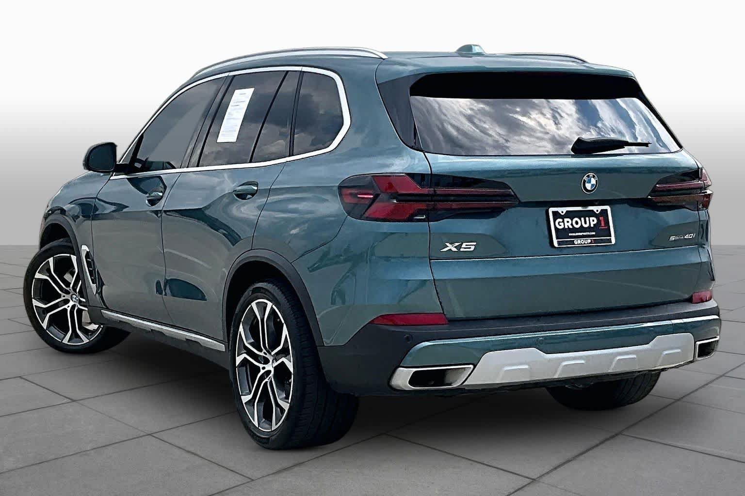 Used 2025 BMW X5 sDrive40i w/ Premium Package RWD image 11