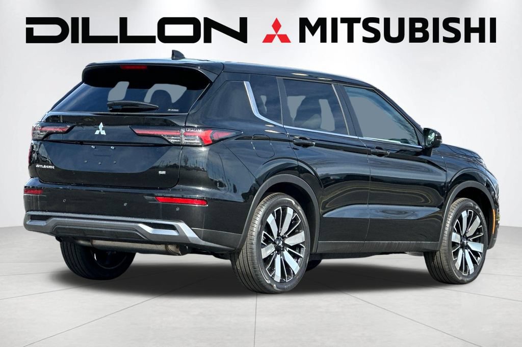 New 2026 Mitsubishi Outlander SE AWD/4WD image 4