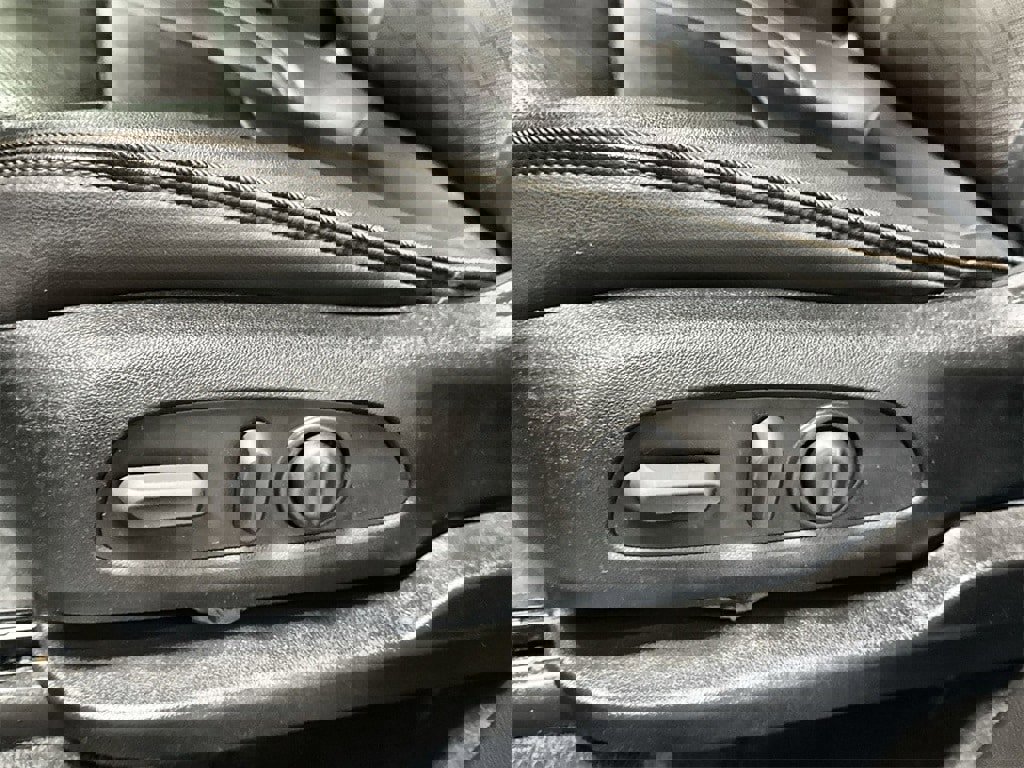 Used 2023 Chevrolet Traverse High Country w/ LPO, Floor Liner Package image 13