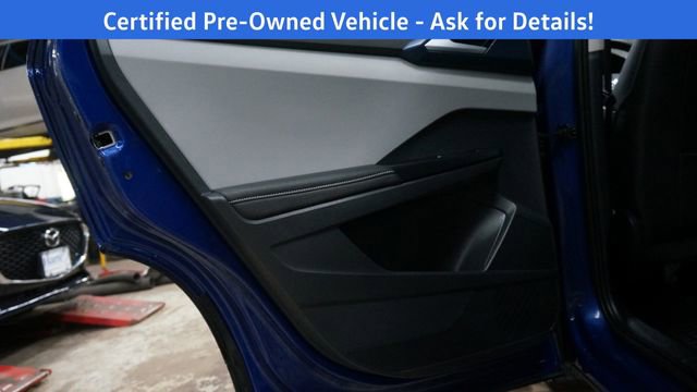 Certified 2024 Volkswagen Taos SE image 39