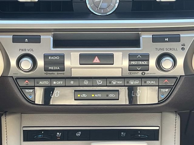 Used 2018 Lexus ES 350 w/ Navigation System Package FWD image 16