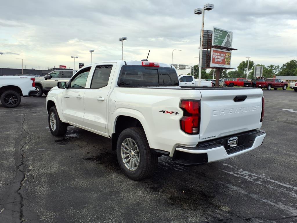 New 2025 Chevrolet Colorado LT w/ LT Convenience Package AWD/4WD image 6