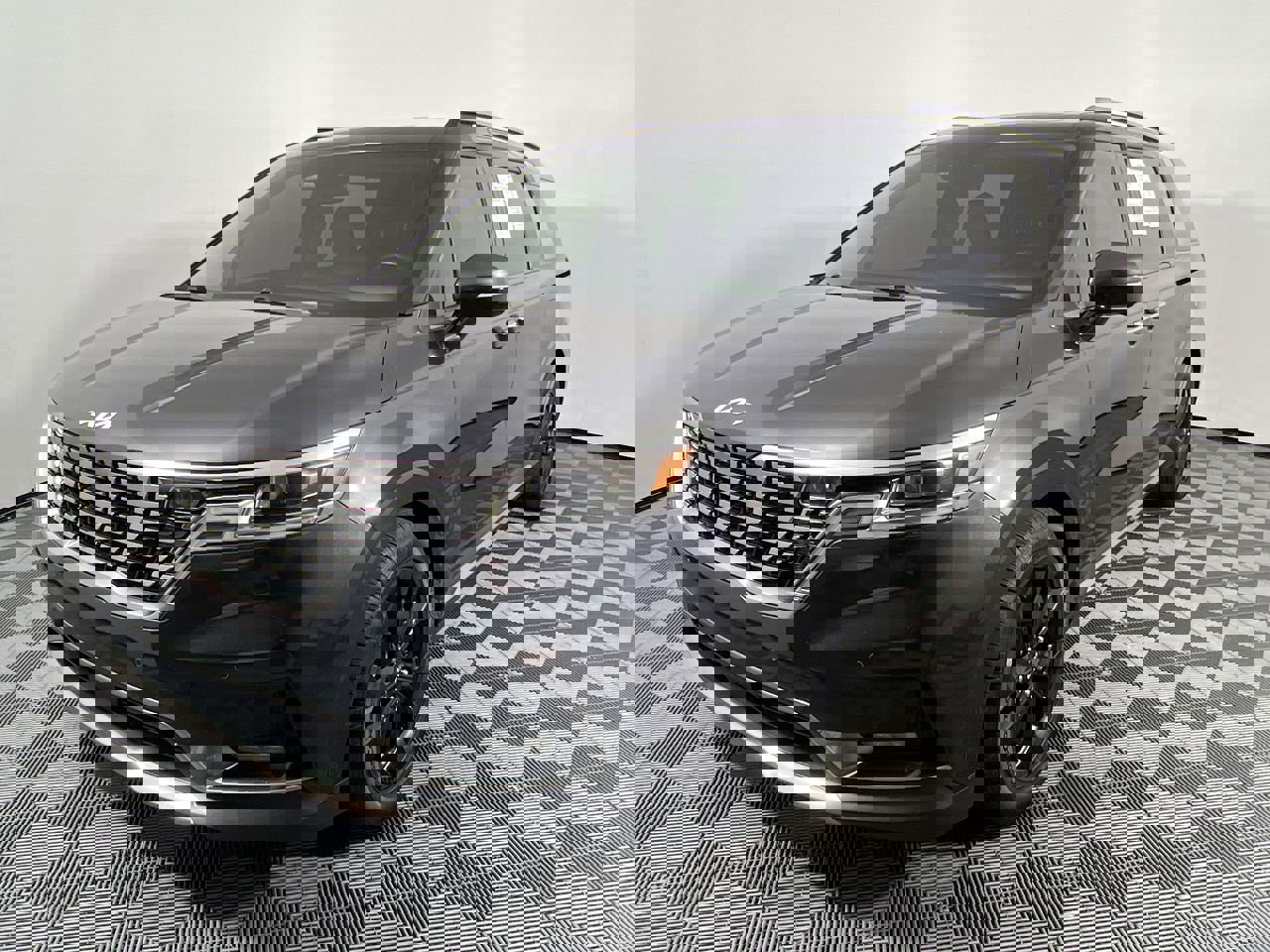 Certified 2024 Kia Carnival SX Prestige image 9