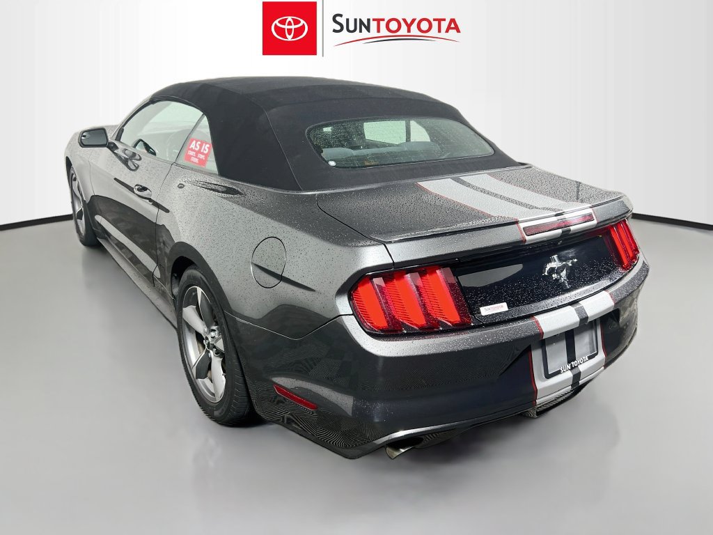 Used 2016 Ford Mustang Convertible w/ Equipment Group 051A RWD image 5