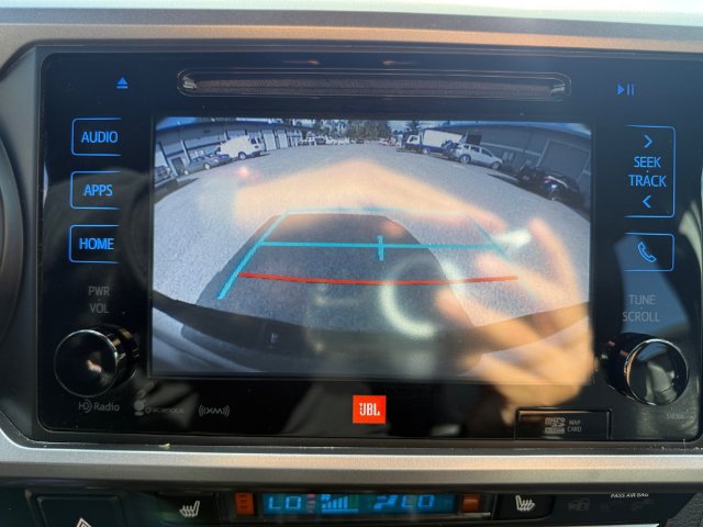 Used 2019 Toyota Tacoma Limited AWD/4WD image 16