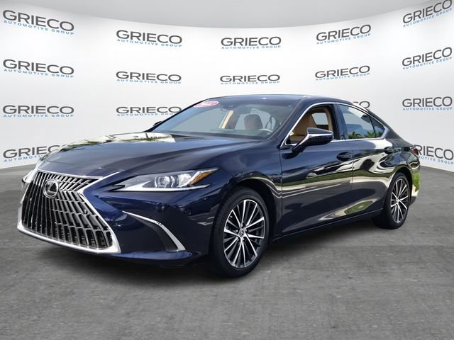 Used 2022 Lexus ES 350 w/ Premium Package image 3