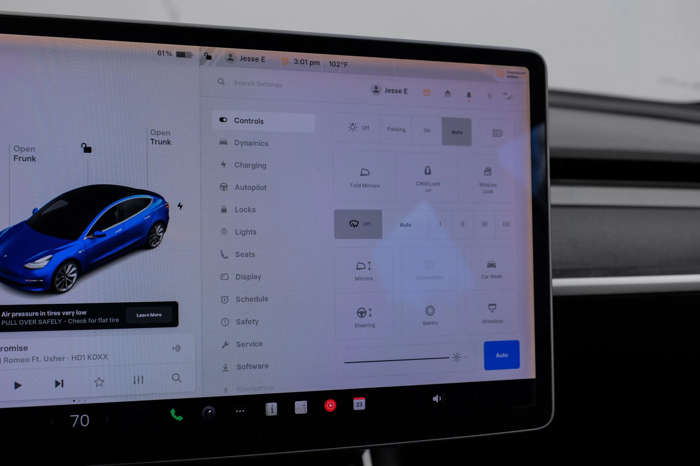 Used 2018 Tesla Model 3 Long Range image 24
