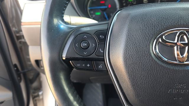 Used 2021 Toyota Venza Limited image 23