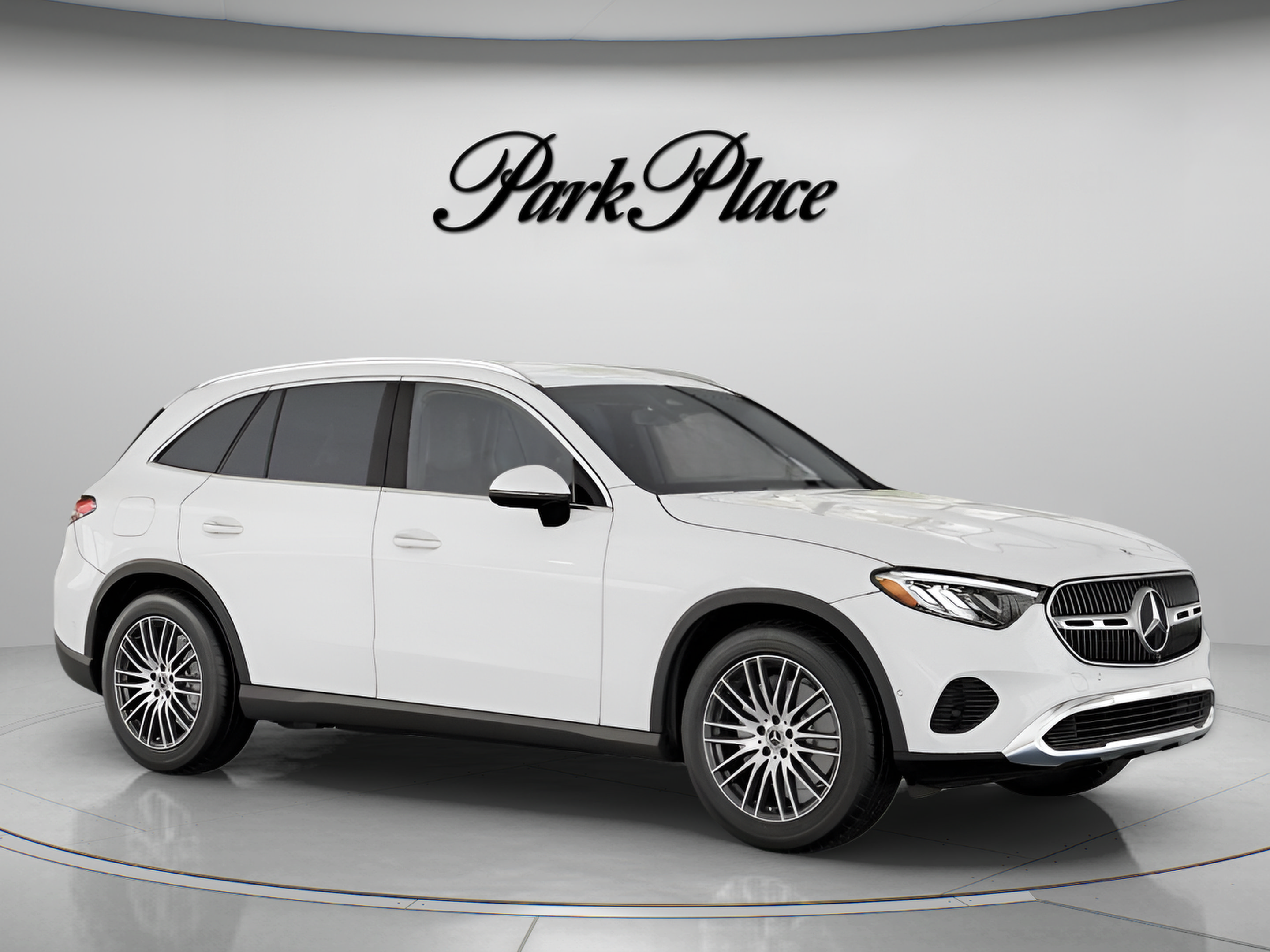Used 2026 Mercedes-Benz GLC 300 image 32