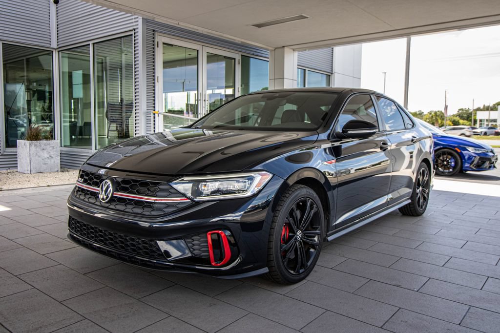Used 2022 Volkswagen Jetta GLI Autobahn FWD image 10