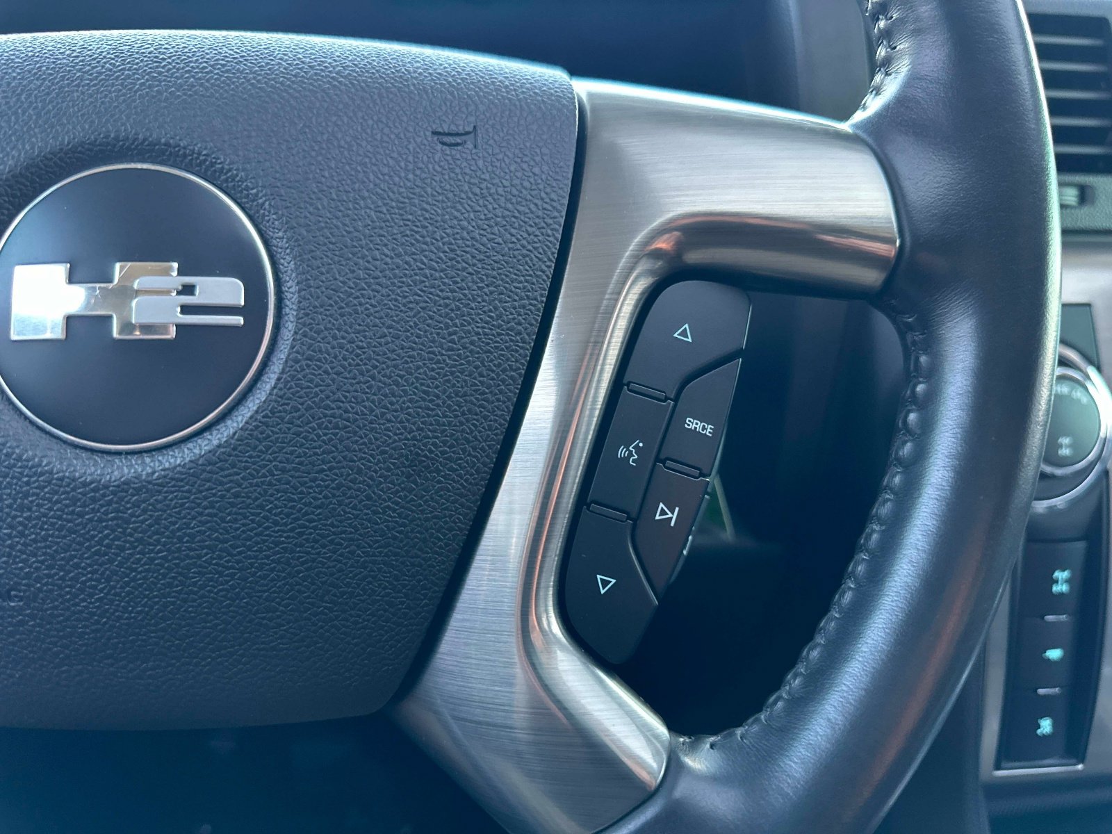 Used 2008 HUMMER H2 image 29