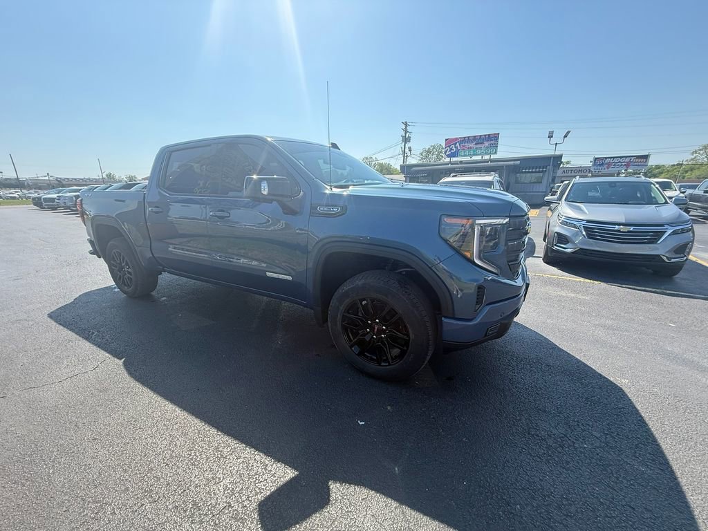 Used 2025 GMC Sierra 1500 Elevation w/ Elevation Premium Package