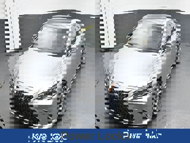 Used 2022 Lexus ES 350 Ultra Luxury w/ Accessory Package image 20