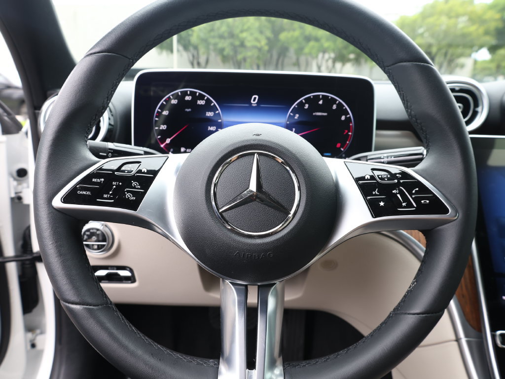 Used 2023 Mercedes-Benz C 300 Sedan image 35