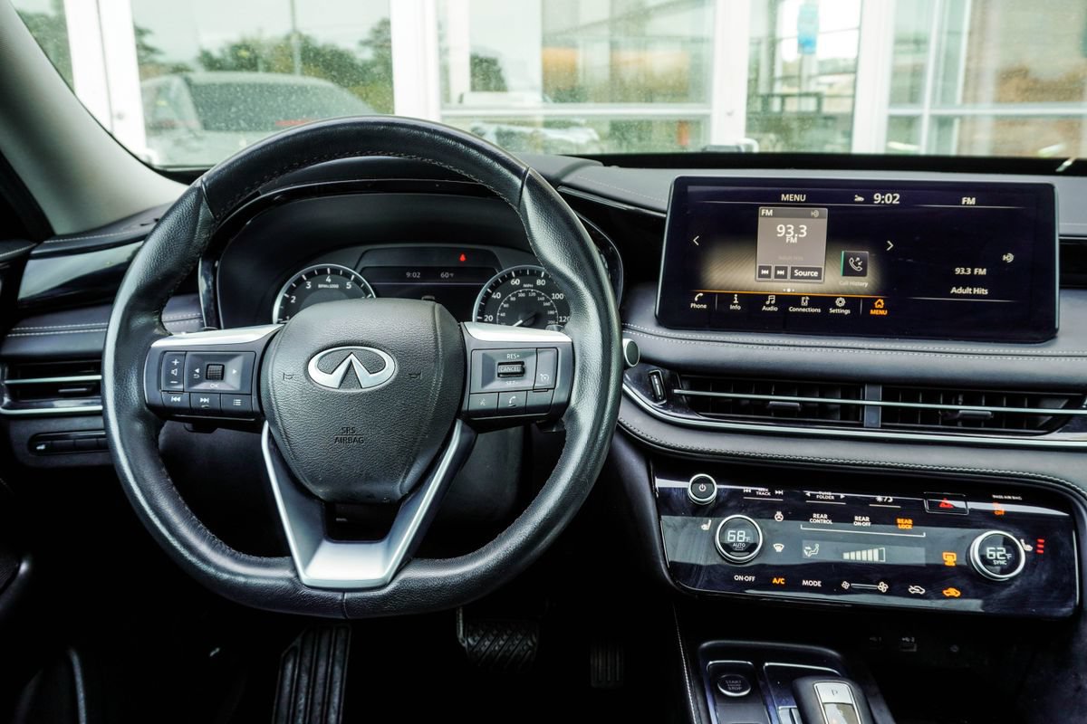 Used 2023 INFINITI QX60 Pure FWD image 16