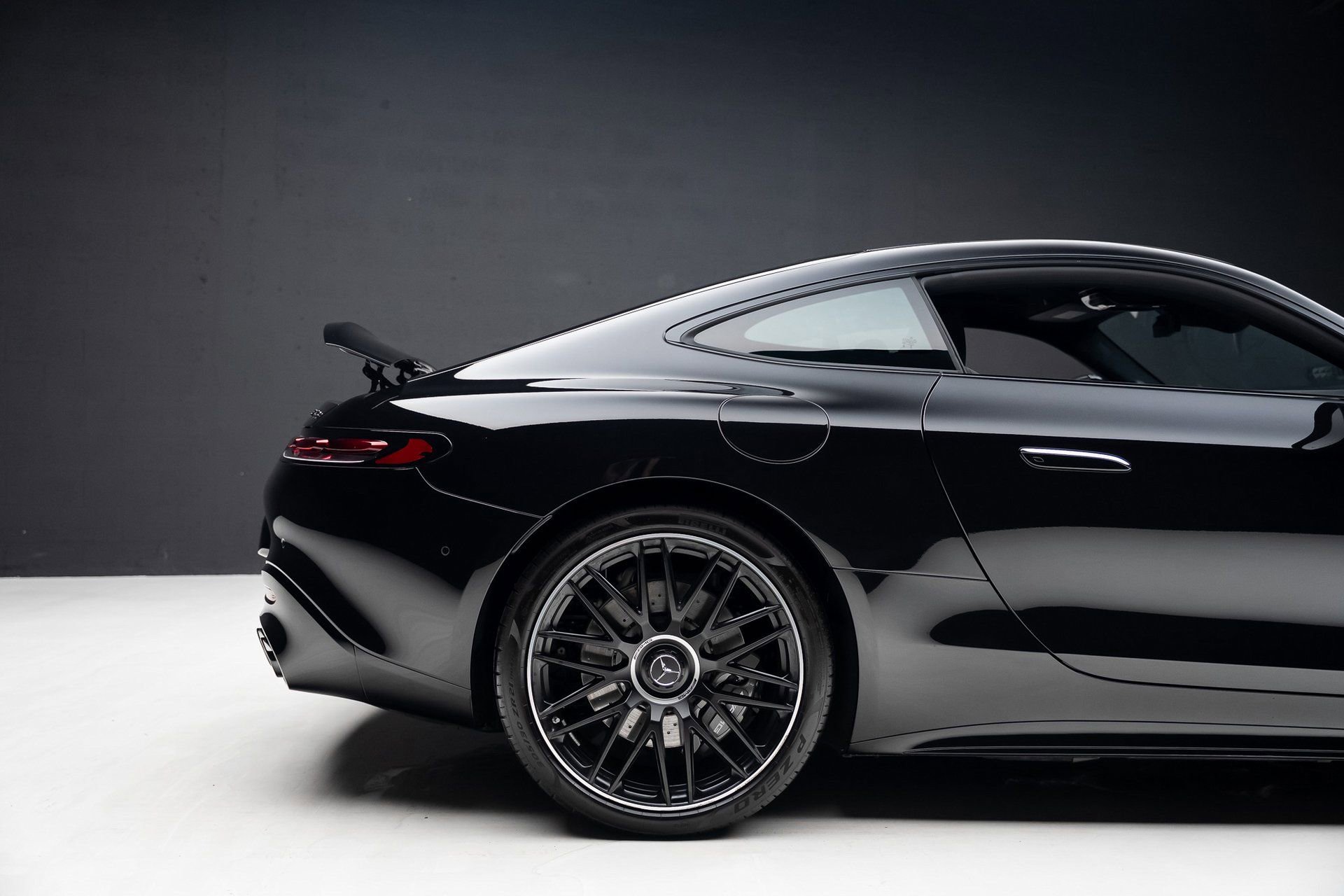 Used 2025 Mercedes-Benz AMG GT 43 image 40