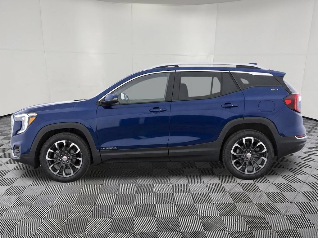 Certified 2023 GMC Terrain SLT AWD/4WD image 32