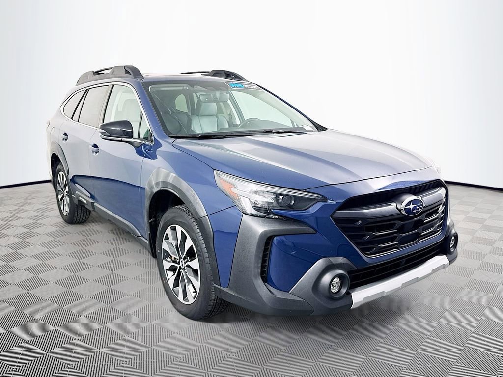 Used 2023 Subaru Outback Limited image 3
