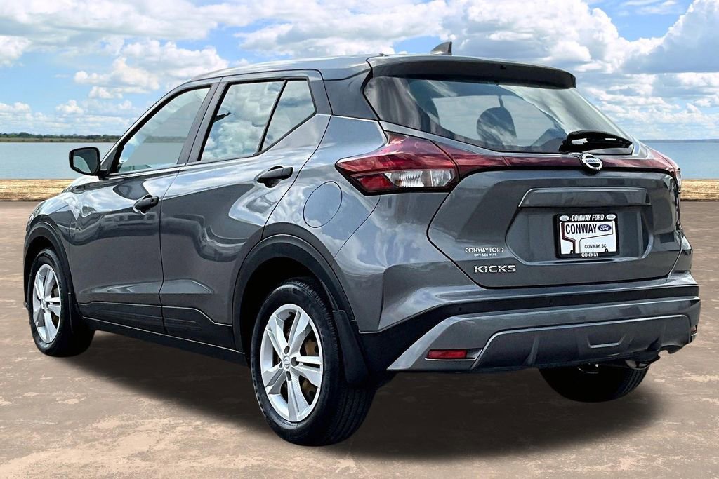 Used 2021 Nissan Kicks S image 5