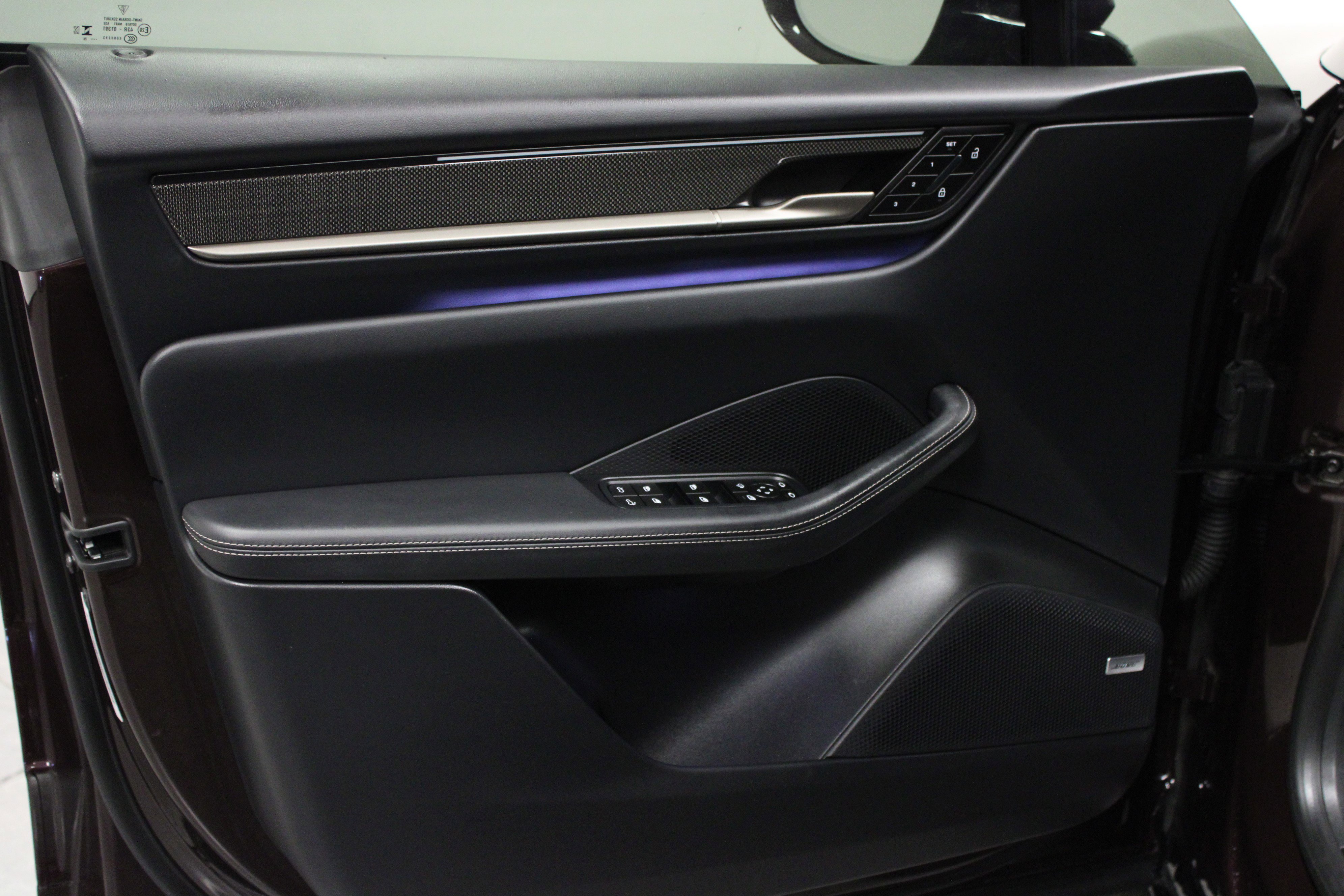 Used 2024 Porsche Macan Turbo Electric image 11