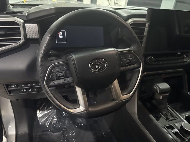 Used 2025 Toyota Tundra Limited image 31