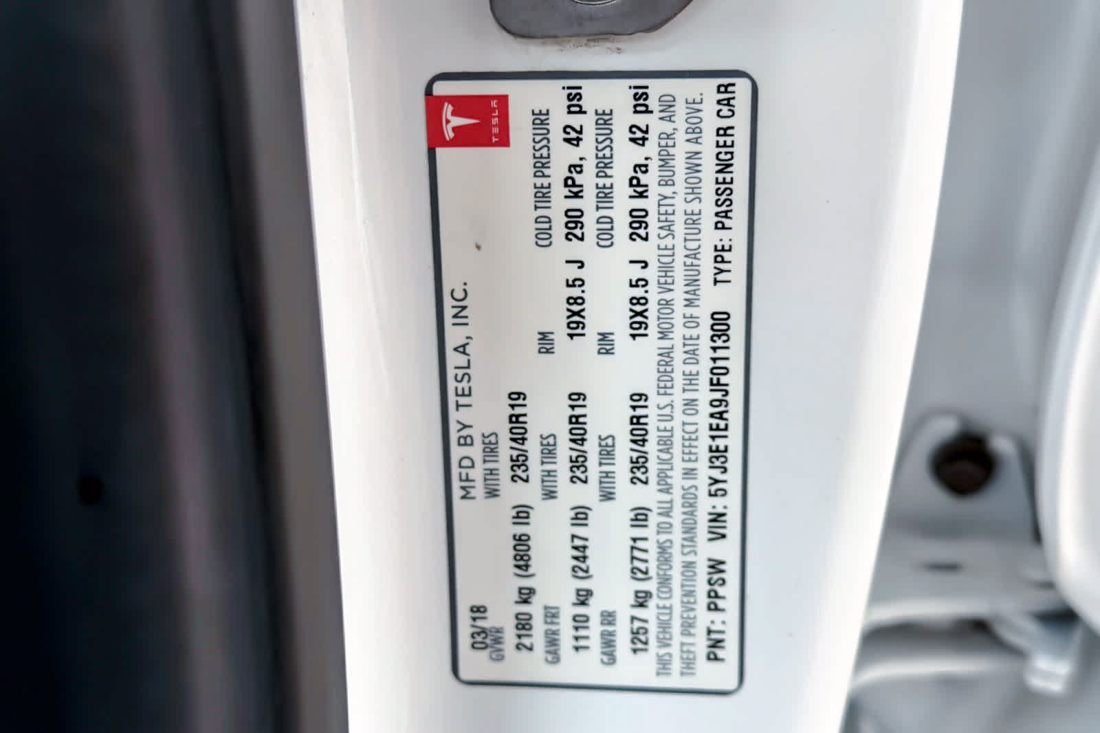 Used 2018 Tesla Model 3 Long Range RWD image 28