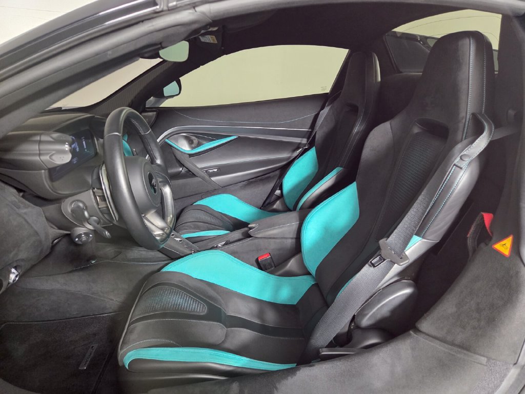 Used 2024 McLaren 750S Spider RWD image 10