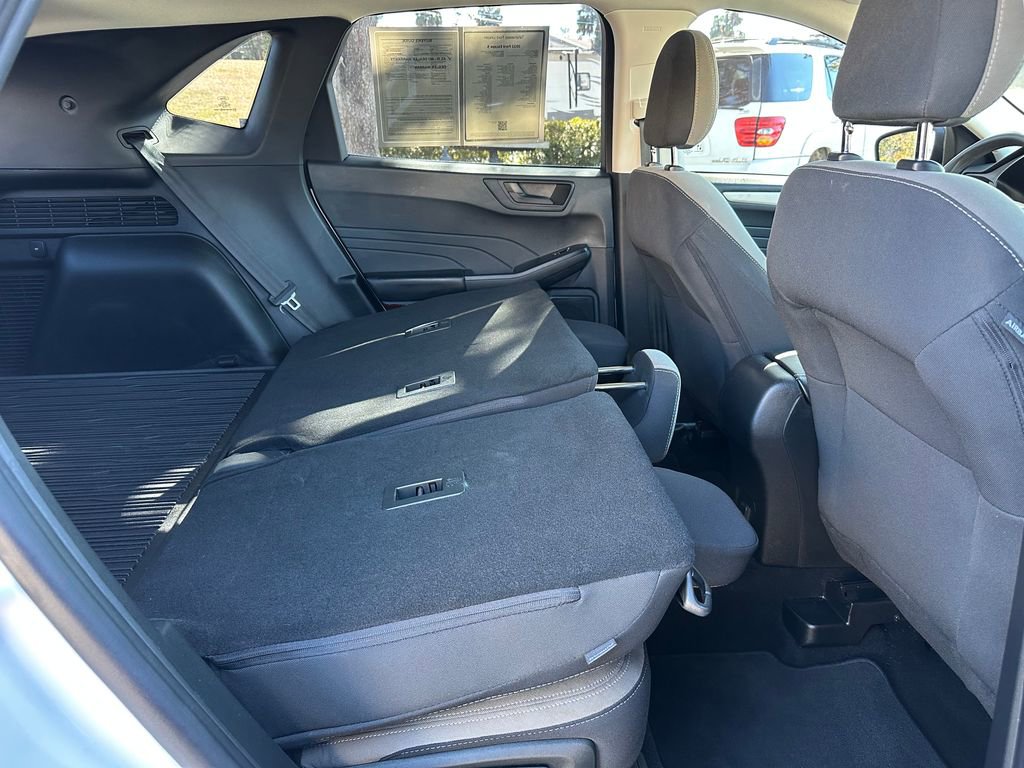 Used 2022 Ford Escape S image 37