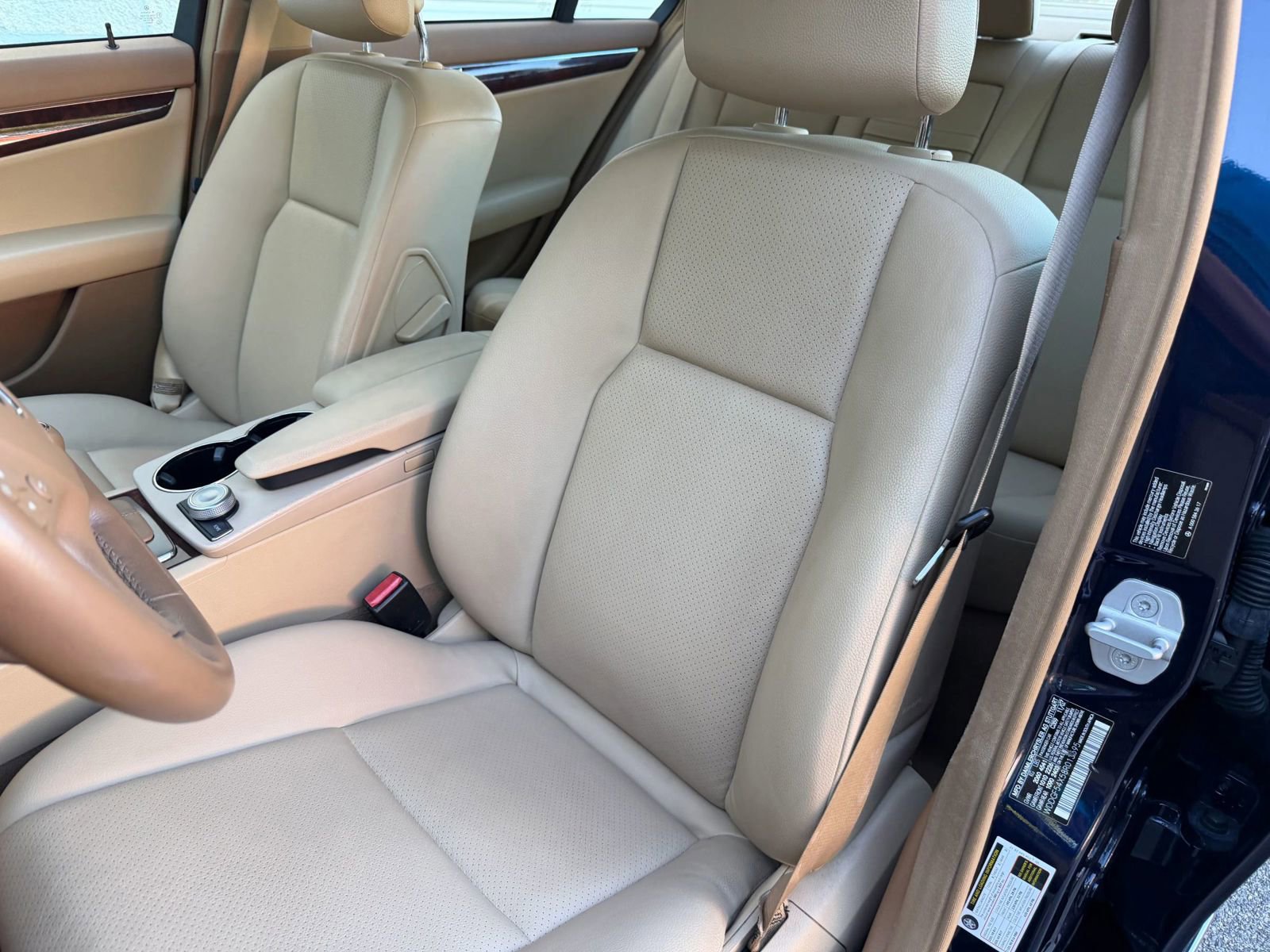 Used 2008 Mercedes-Benz C 300 Sedan image 49