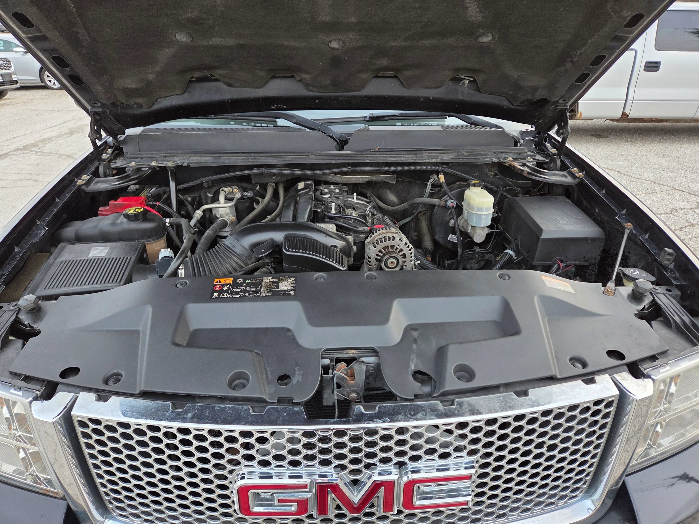 Used 2013 GMC Sierra 1500 Denali AWD/4WD image 22