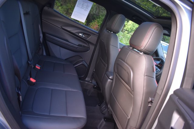 Certified 2026 Chevrolet TrailBlazer RS w/ Convenience Package AWD/4WD image 15