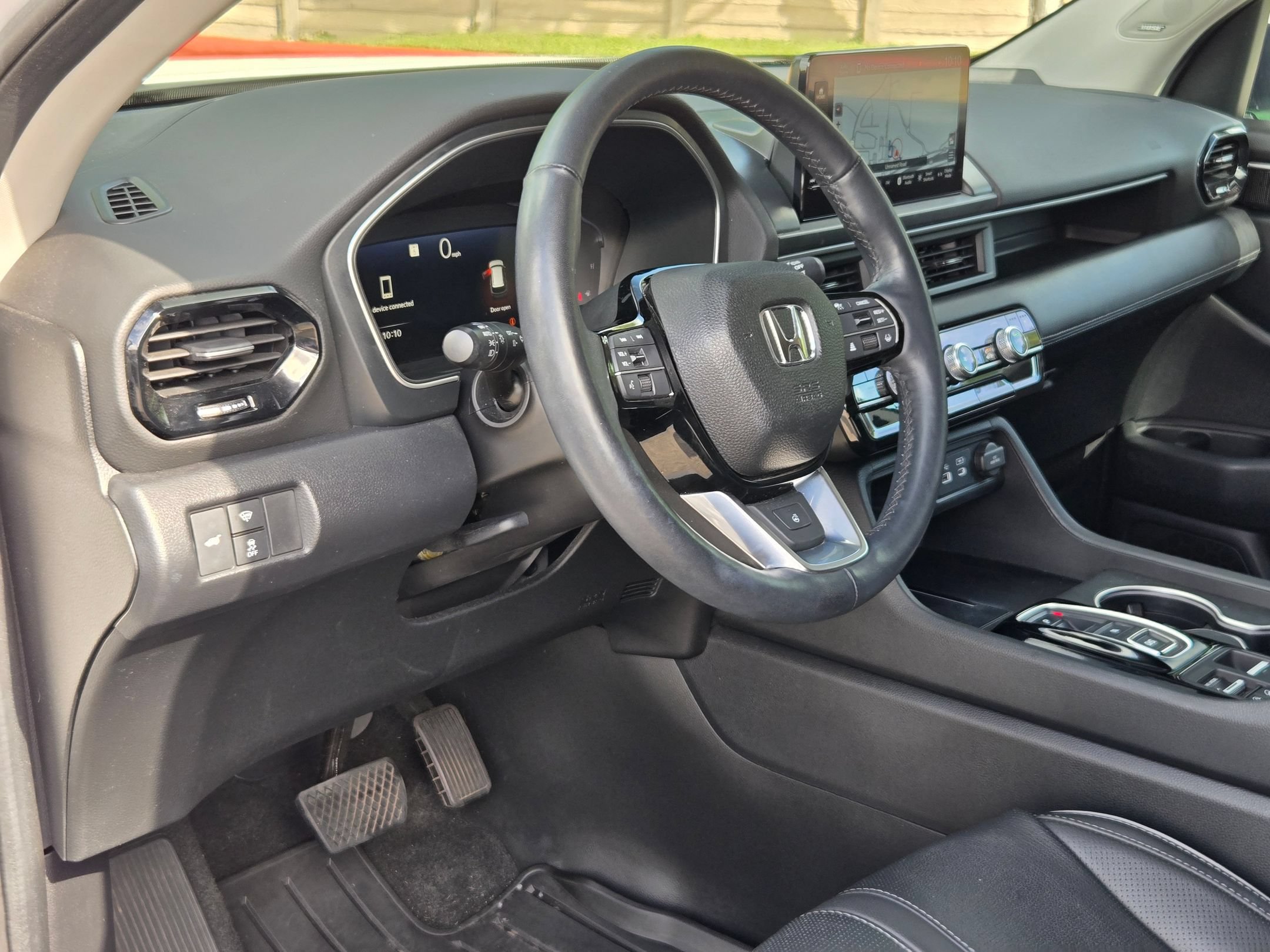 Used 2023 Honda Pilot Elite image 12