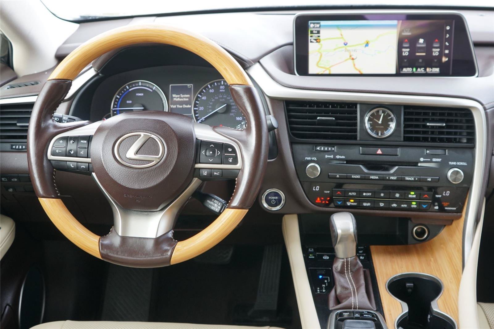 Used 2018 Lexus RX 450hL Premium w/ Premium Package AWD/4WD image 26