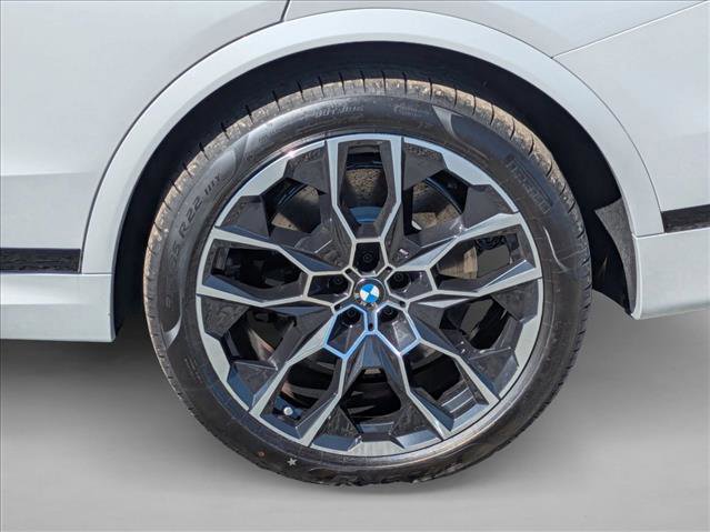 New 2026 BMW X7 M60i w/ Executive Package image 10