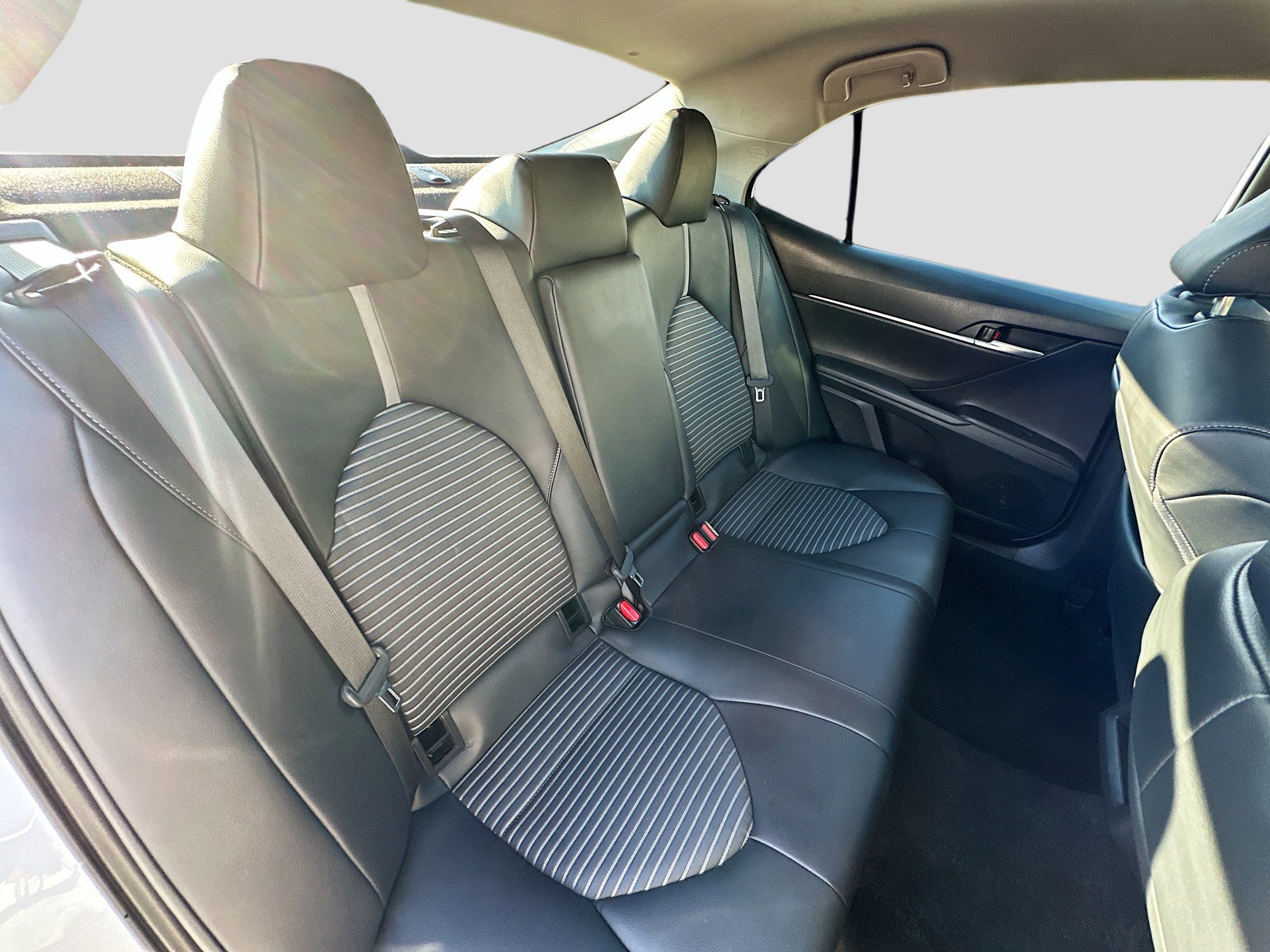 Used 2023 Toyota Camry SE image 27