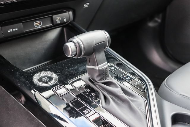 Certified 2025 Kia Niro EX FWD image 20