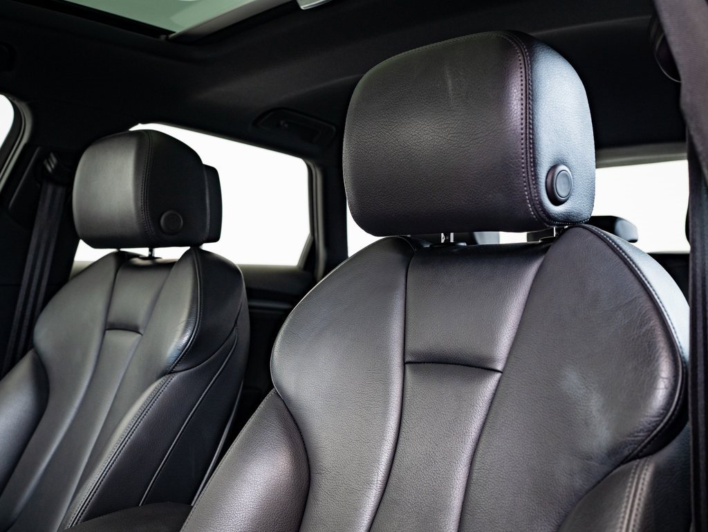 Used 2017 Audi A3 e-tron Prestige w/ Prestige Package image 20