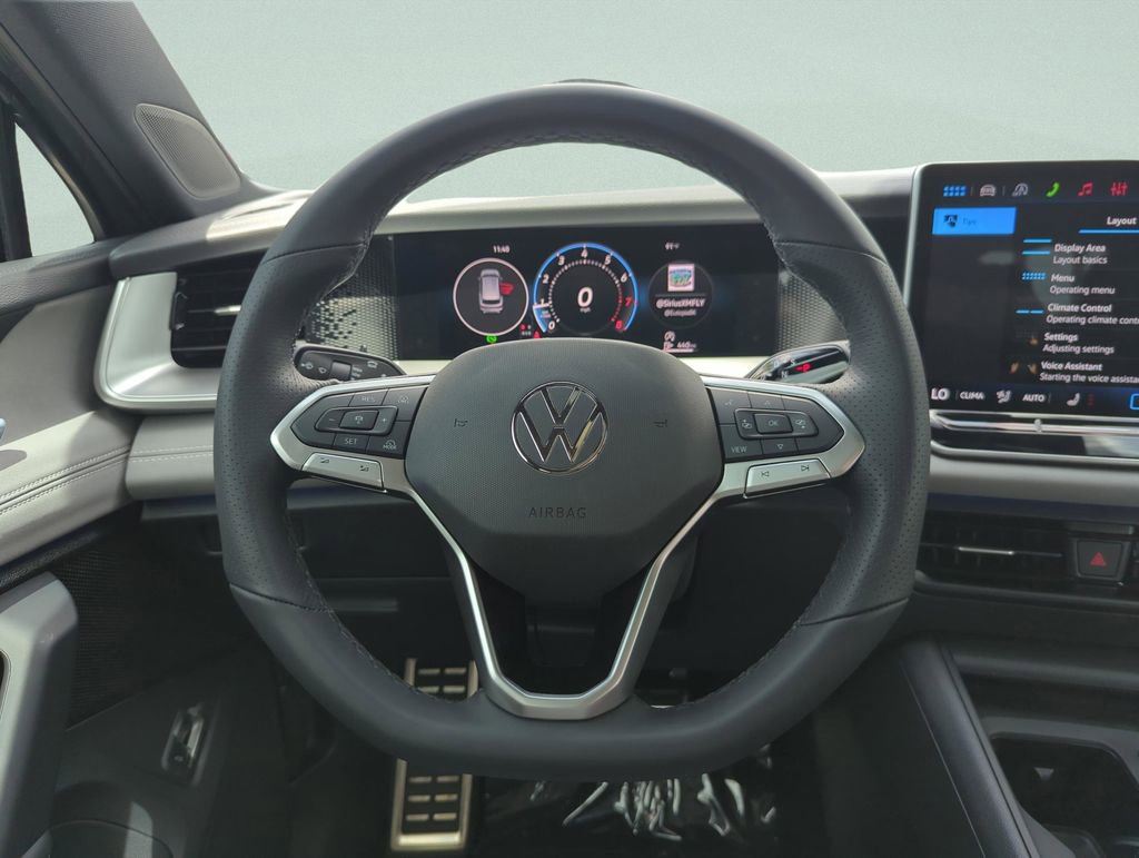 New 2026 Volkswagen Tiguan SE R-Line image 22