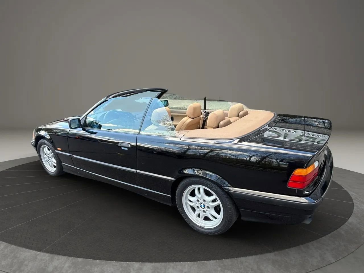 Used 1997 BMW 328i Convertible RWD image 21