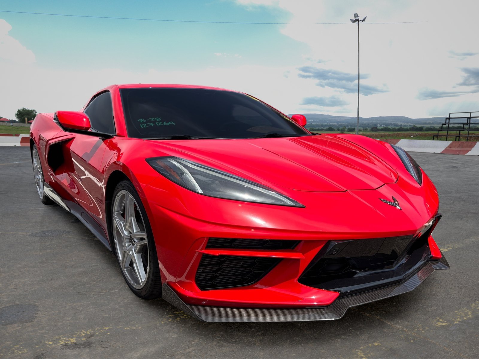 Used 2021 Chevrolet Corvette Stingray Premium Conv w/ Z51 Performance Package RWD image 2